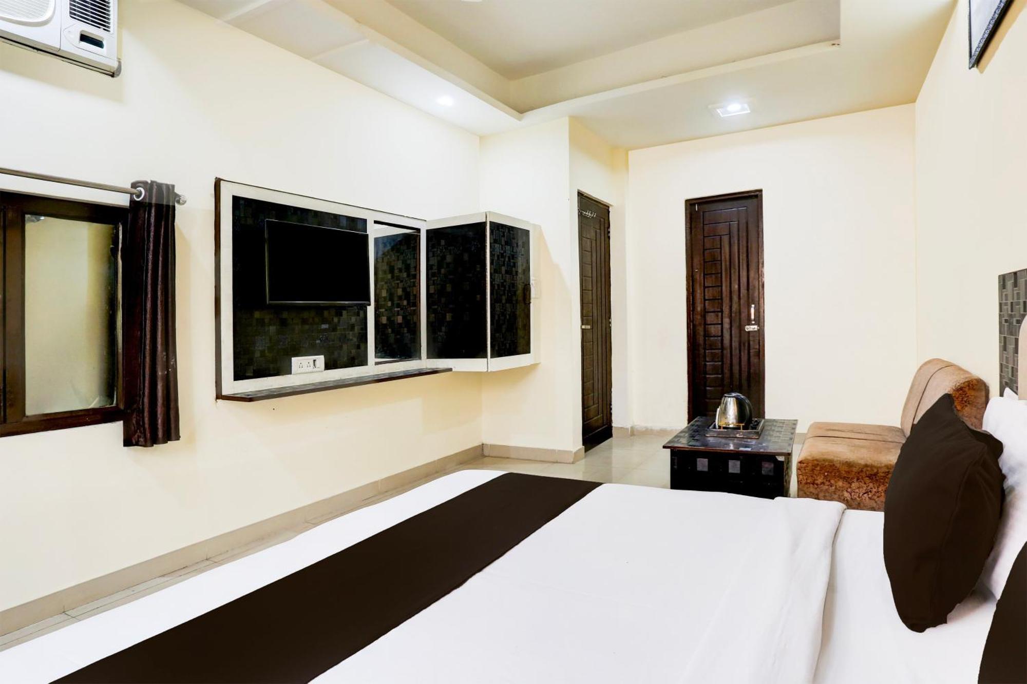 Super Hotel O Indira Enclave Haridwar Raiwala Esterno foto