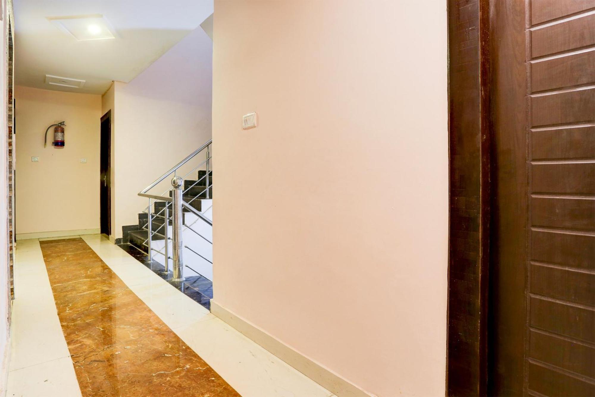 Super Hotel O Indira Enclave Haridwar Raiwala Esterno foto
